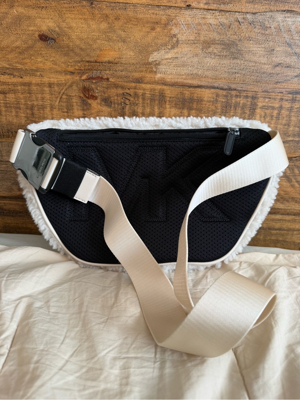 Michael Kors White Sherpa & Leather Belt Bag - Picture 3 of 6